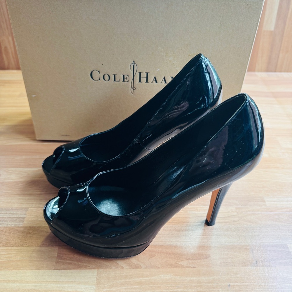 Cole haan patent leather stilettos size 7.5
